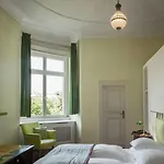 Отель Art Nouveau Am Kurfuerstendamm