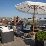 Art Nouveau Am Kurfuerstendamm Berlim