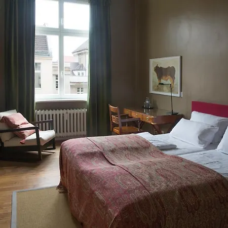 Art Nouveau Am Kurfuerstendamm Otel 3*